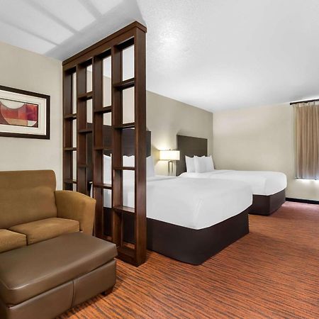 Comfort Suites Clovis Buitenkant foto