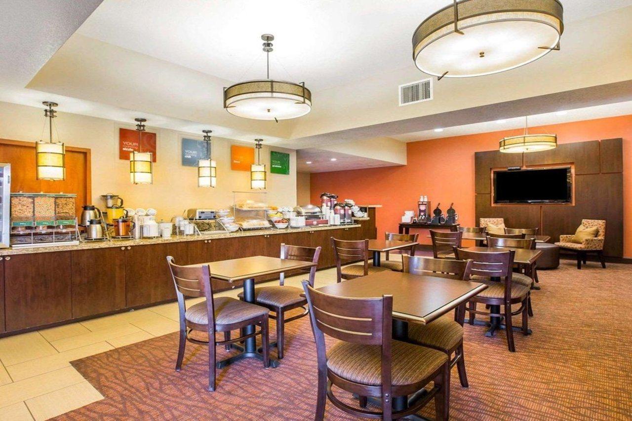Comfort Suites Clovis Buitenkant foto