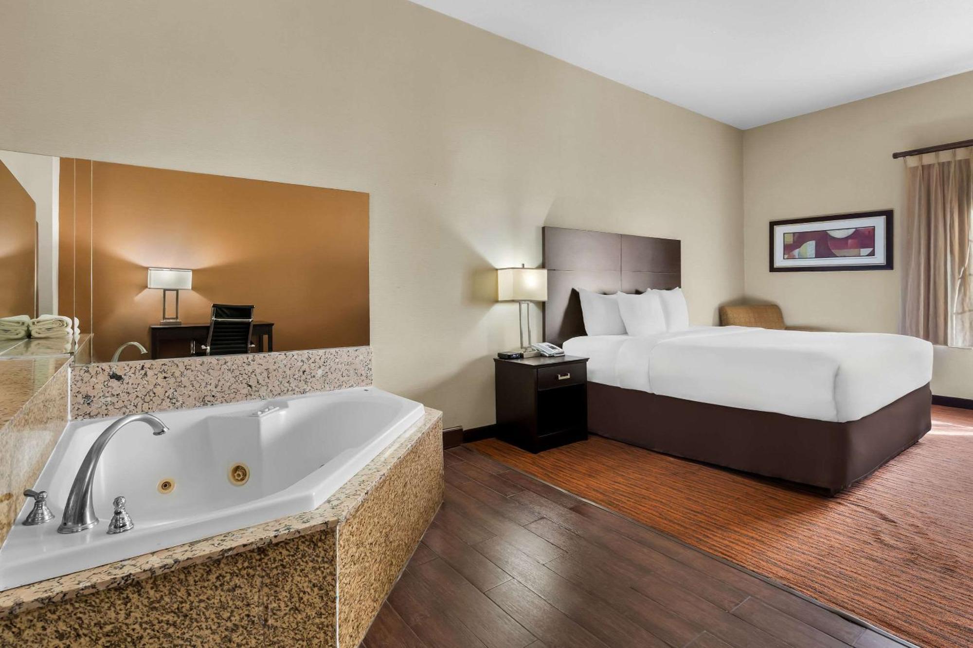 Comfort Suites Clovis Buitenkant foto