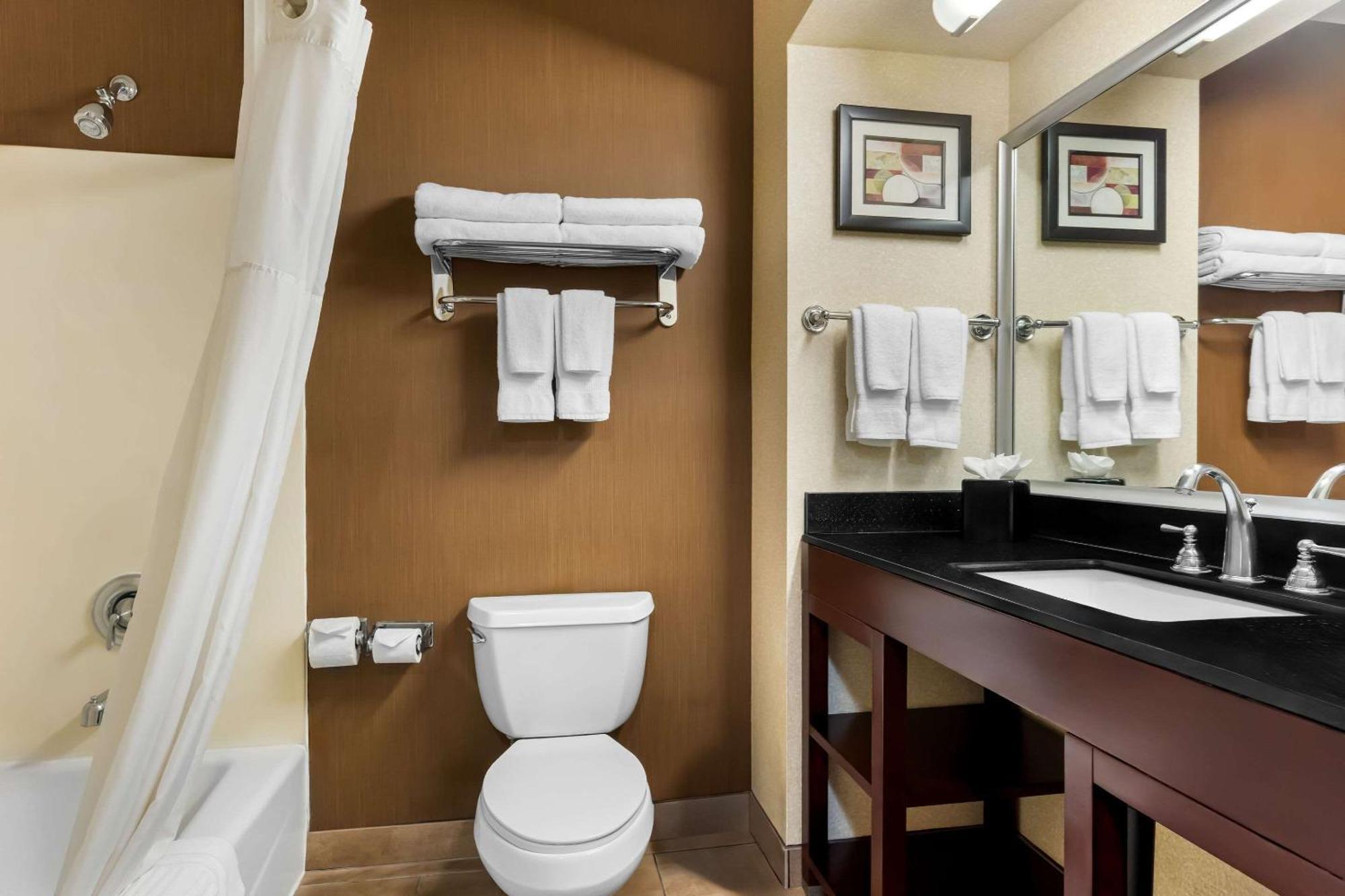 Comfort Suites Clovis Buitenkant foto