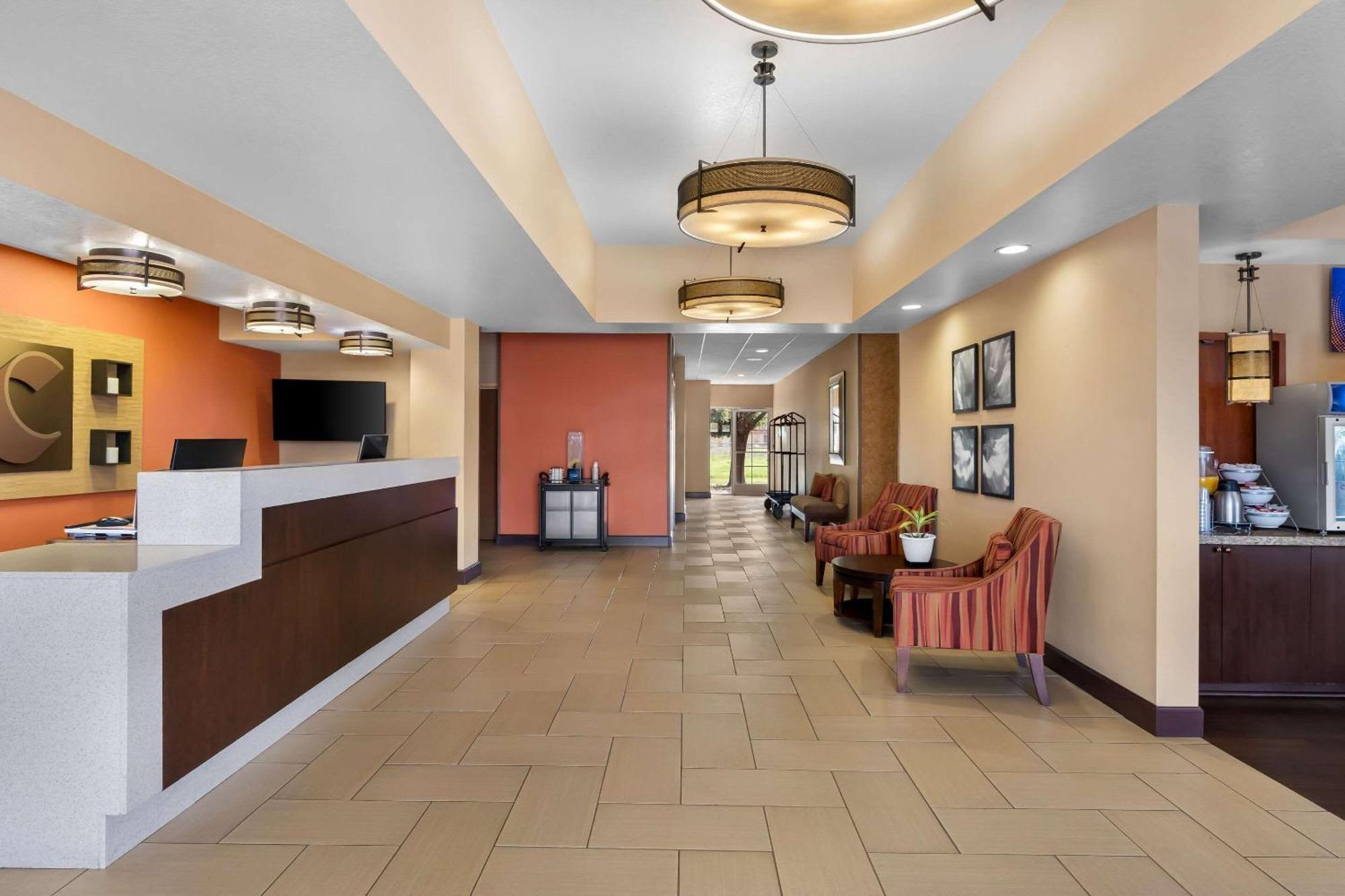 Comfort Suites Clovis Buitenkant foto