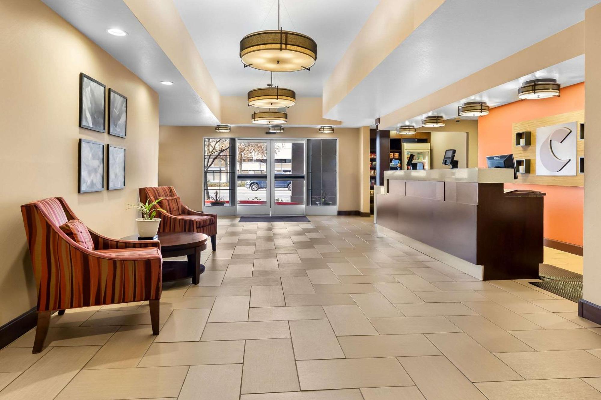 Comfort Suites Clovis Buitenkant foto