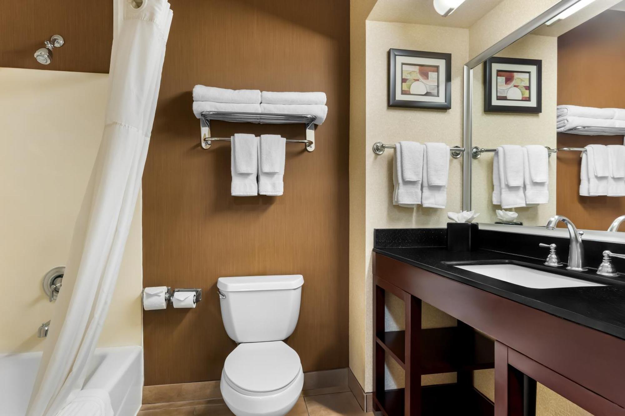 Comfort Suites Clovis Buitenkant foto