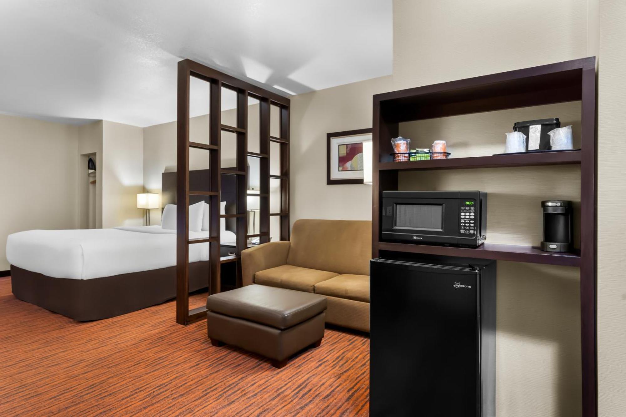 Comfort Suites Clovis Buitenkant foto