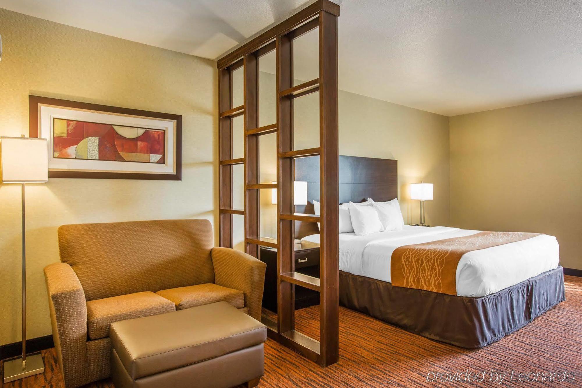 Comfort Suites Clovis Buitenkant foto