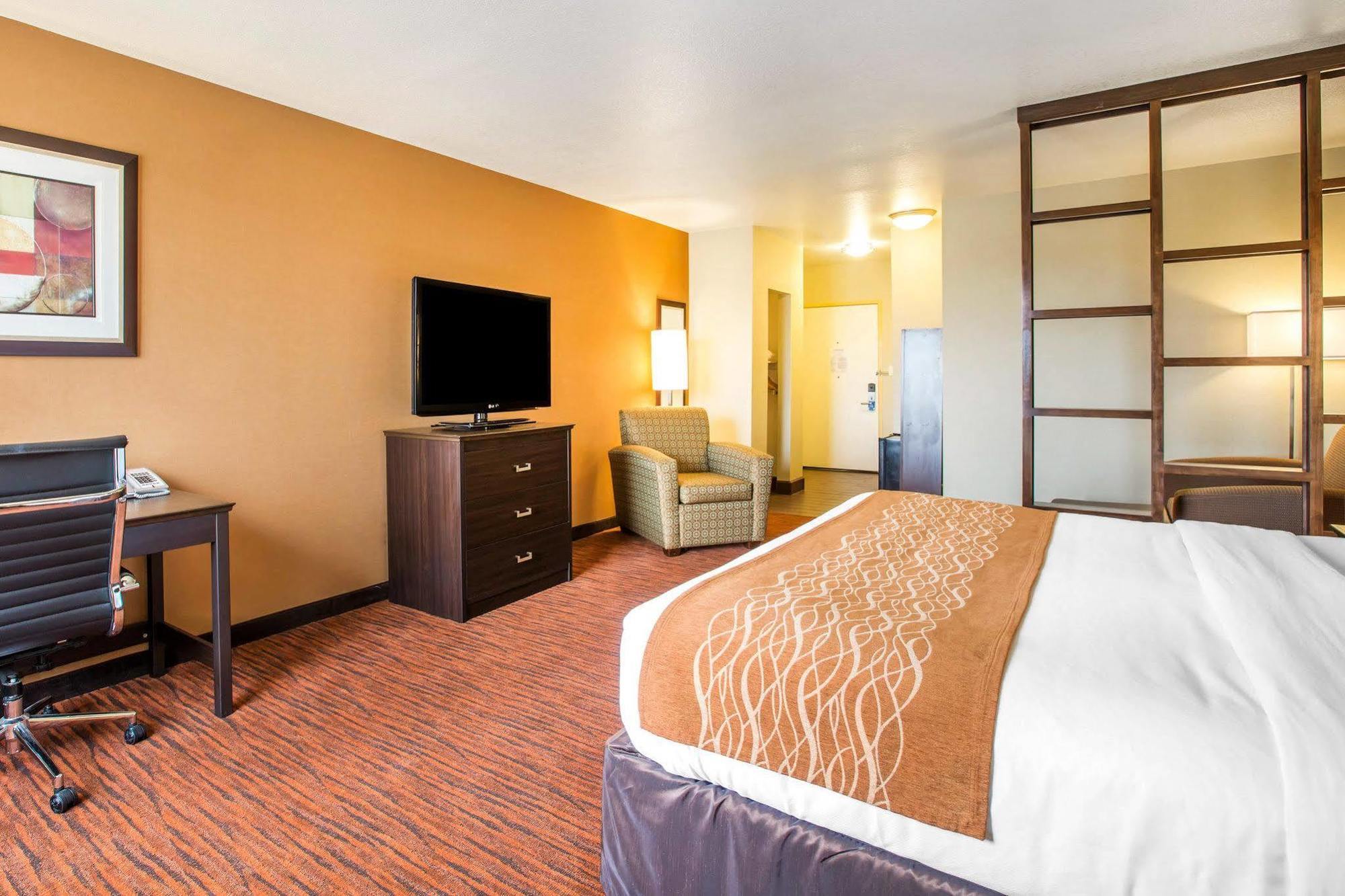 Comfort Suites Clovis Buitenkant foto